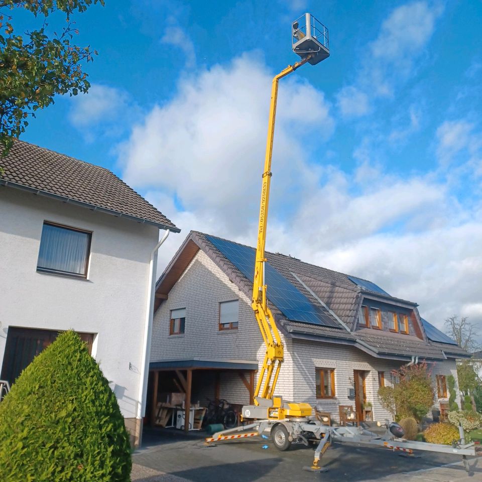 Anhänger Arbeitsbühne 15m zu vermieten in Salzkotten