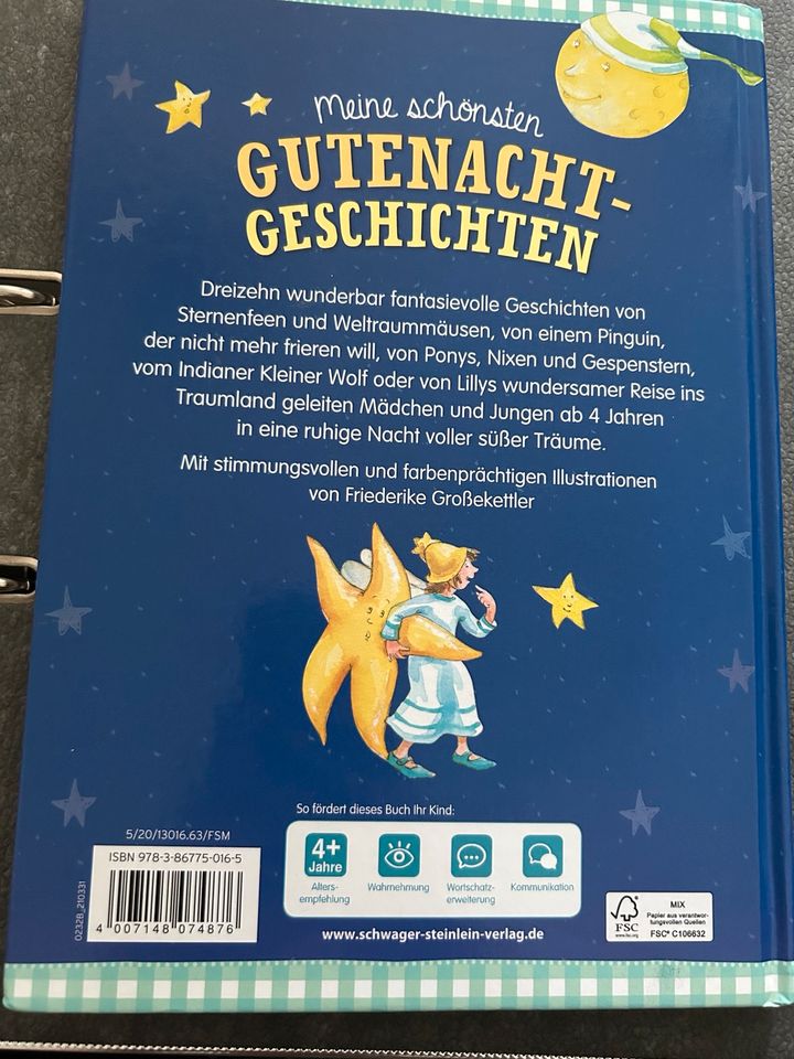 Gute Nacht Geschichten Buch / Pinocchio CD in Hamburg