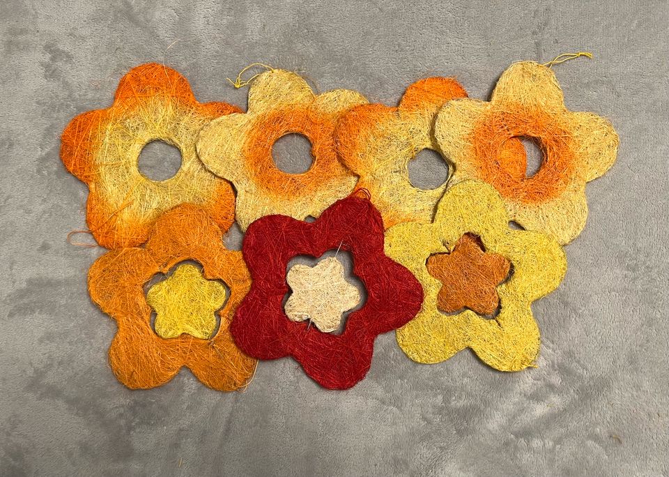 Frühlings-Deko Schmetterling Blumen Hängedeko Kerzenhalter in Mörfelden-Walldorf