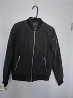 Damen Bomberjacke Blouson Übergangsjacke schwarz S wie neu München - Bogenhausen Vorschau