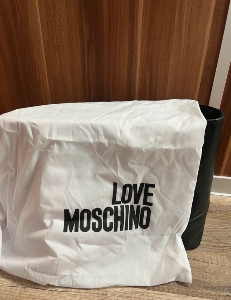 Love Moschino Tasche in Dettenheim