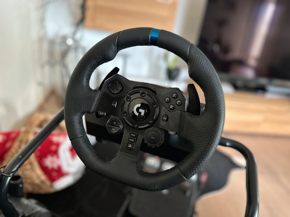 Logitech G923 Lenkrad / Rennlenkrad inkl Pedale in Kipfenberg