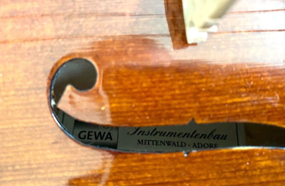 4/4 Geige Maestro von Gewa Mittenwald • mit Koffer in Solms