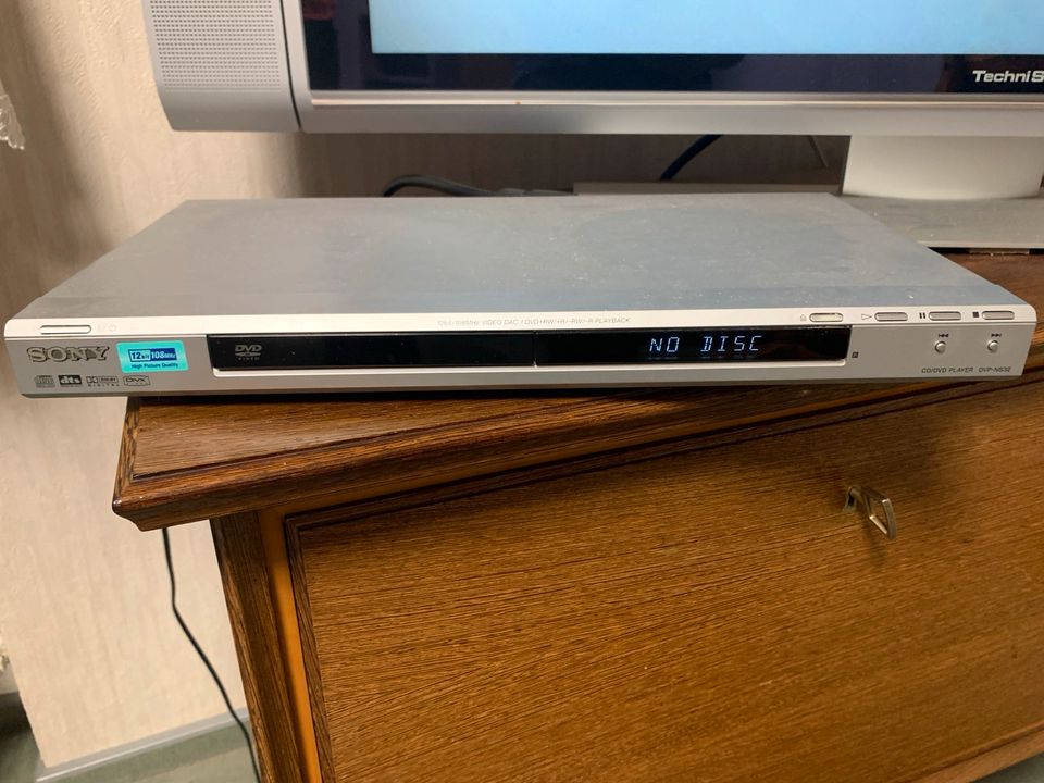 Sony DVD Player DVP NS-32 in Neu Ulm