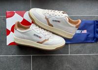 NEU AUTRY 40 Medalist Low Top Herren Damen Unisex Sneaker Weiss Hessen - Friedrichsdorf Vorschau