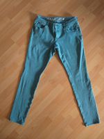 Jeans s.Oliver grün 42/32 Niedersachsen - Schwarme Vorschau