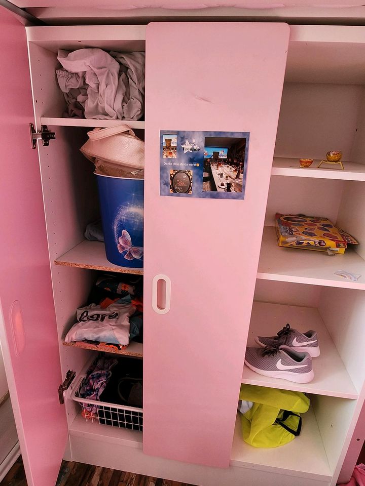 Ikea Hochbett (Smastad) Mädchen rosa inkl Schreibtisch in Zirndorf