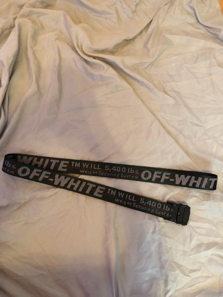 Off-White Belt in Baden-Baden