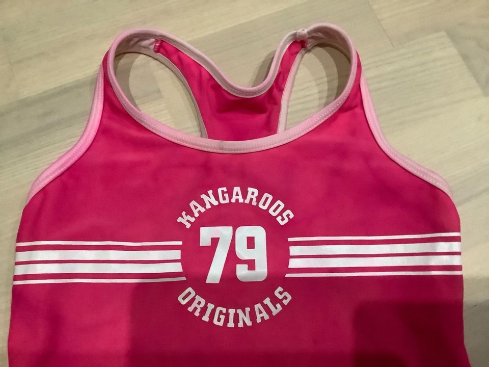 KangaROOS Tankini Sporty, mit sportlichem Frontdruck,Größe146/152 in  Schleswig-Holstein - Lütjenburg | eBay Kleinanzeigen ist jetzt Kleinanzeigen