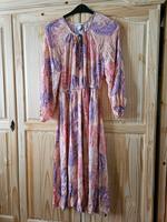 H&M maxikleid beige bunt paisley 36 S Kleid lang langärmelig Hessen - Habichtswald Vorschau