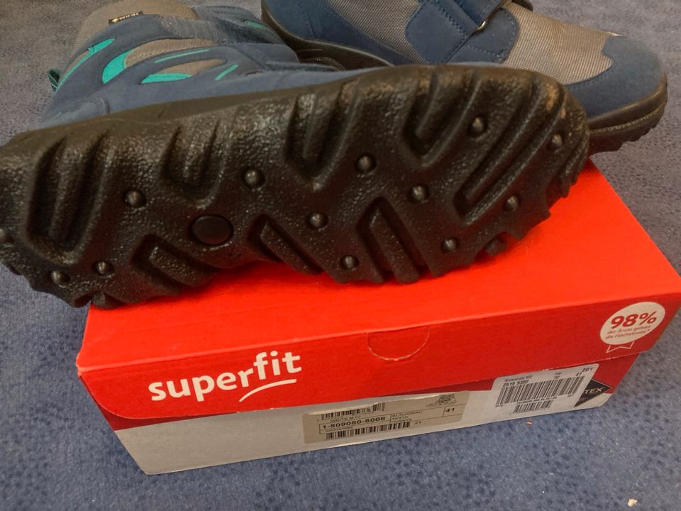 Neuwertige Winterstiefel von Superfit - Größe 41 in Burscheid