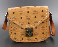 MCM Patricia Tasche Umhängetasche Handtasche cognac gold Nieten Duisburg - Duisburg-Mitte Vorschau