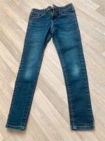 Mädchen-Jeans   Gr. 140 C&A Nordrhein-Westfalen - Hamminkeln Vorschau