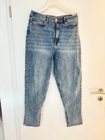 2 Mom Jeans – Größe 40 – Schwarz & Blau – Top Zustand! Nordrhein-Westfalen - Voerde (Niederrhein) Vorschau
