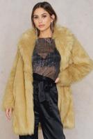 Hönigbeige Mantel Damenjacke Kunstfell Faux Fur Gr. S NA-KD München - Ramersdorf-Perlach Vorschau