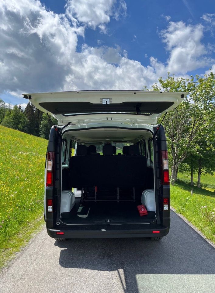 8-9-Sitzer Bus mieten | Fahrzeugvermietung in Mücke in Mücke