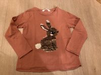 Langarmshirt Hase Hasenshirt Ostershirt Wendepailetten 122/128 Nordrhein-Westfalen - Erkrath Vorschau