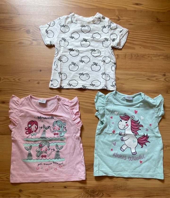 T-Shirts Mädchen Baby Größe 80/86 je 1€ in Viersen