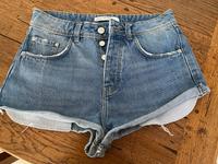 Zara Denim Shorts Gr. XS Nordrhein-Westfalen - Hilden Vorschau