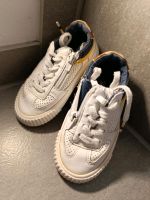 Sneaker Zara Baden-Württemberg - Oberstadion Vorschau