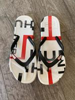 Hunter Zehentrenner Flip Flops Sandalen Gr.38 Niedersachsen - Buchholz in der Nordheide Vorschau