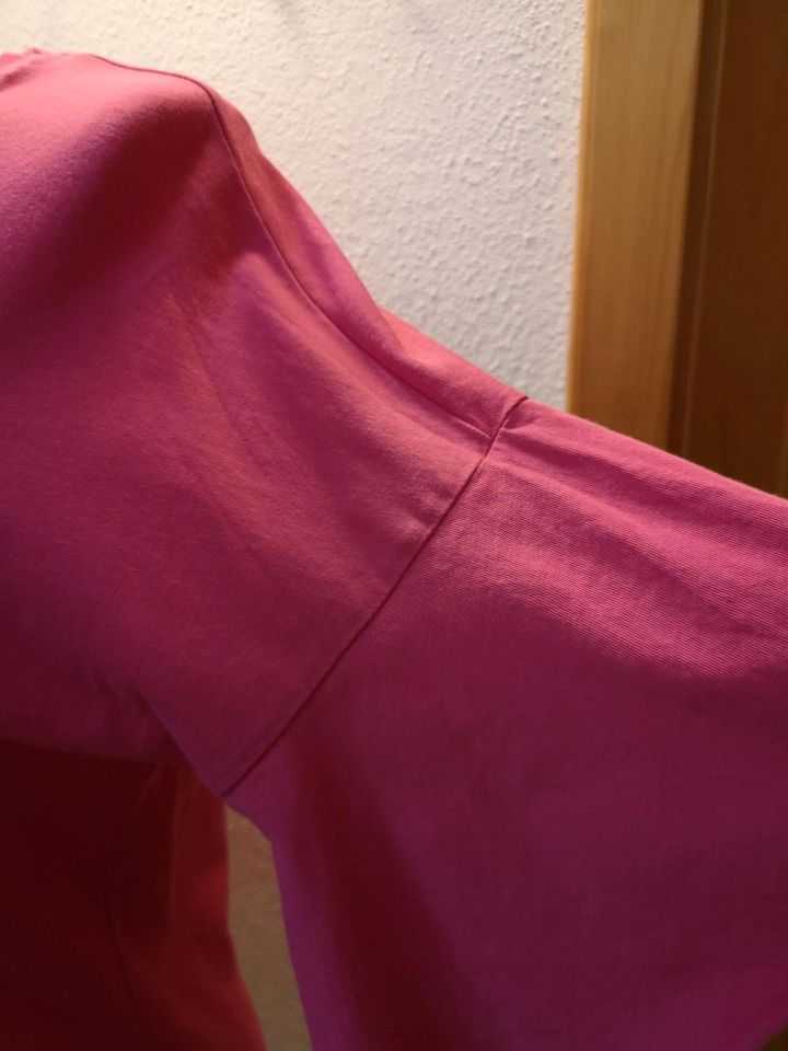 T-Shirt, pink, Only, Gr. S, Glockenärmel in Schechen