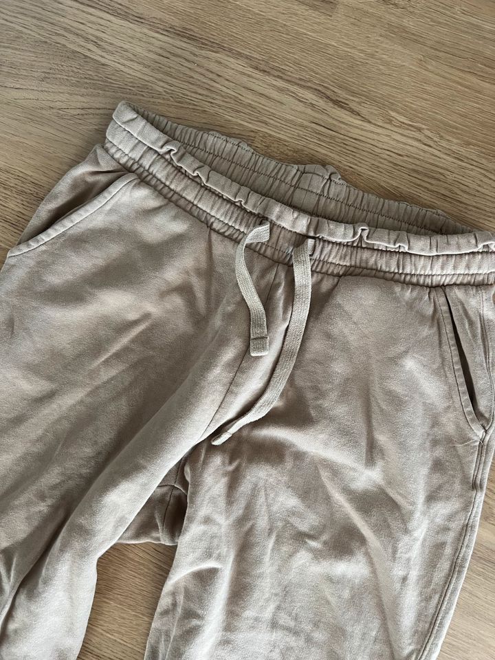 Aware Jogginghose beige S 36 braun in Edingen-Neckarhausen