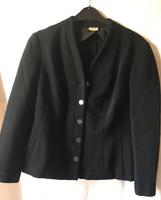 Damen Vetrix schwarze Kurzjacke Größe ca. 40-42 Hessen - Bensheim Vorschau