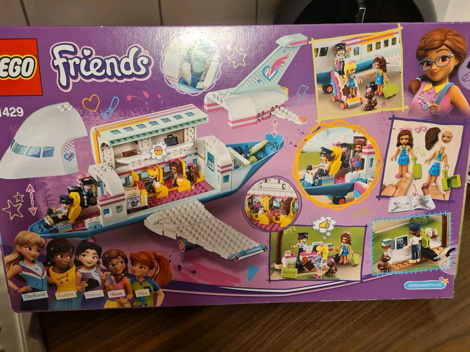 Lego Friends Flugzeug in Ennepetal