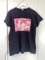 Schwarzes Tshirt mit Blumenprint Baden-Württemberg - Kehl Vorschau