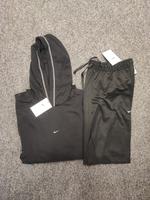 Nike Performance Trainingsanzug grau schwarz Gr. L Herren Neu Hessen - Sulzbach Vorschau