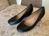 Damen Schuhe Pumps mit Keilabsatz "5th Avenue" Gr 39/6 echt Leder Nordrhein-Westfalen - Bad Laasphe Vorschau