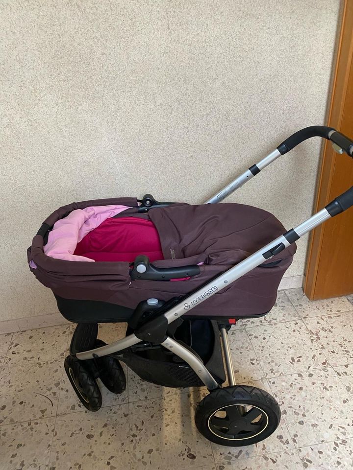 Maxi Cosi Buggy mit Babywanne in Langsur