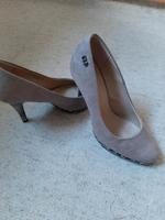 Highheels, Pumps, Gr. 37, Verkauf für guten Zweck Sachsen - Neugersdorf Vorschau