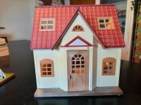 Sylvanian families Starter Haus mit vielen Extra Möbeln/ Figur Nordrhein-Westfalen - Krefeld Vorschau