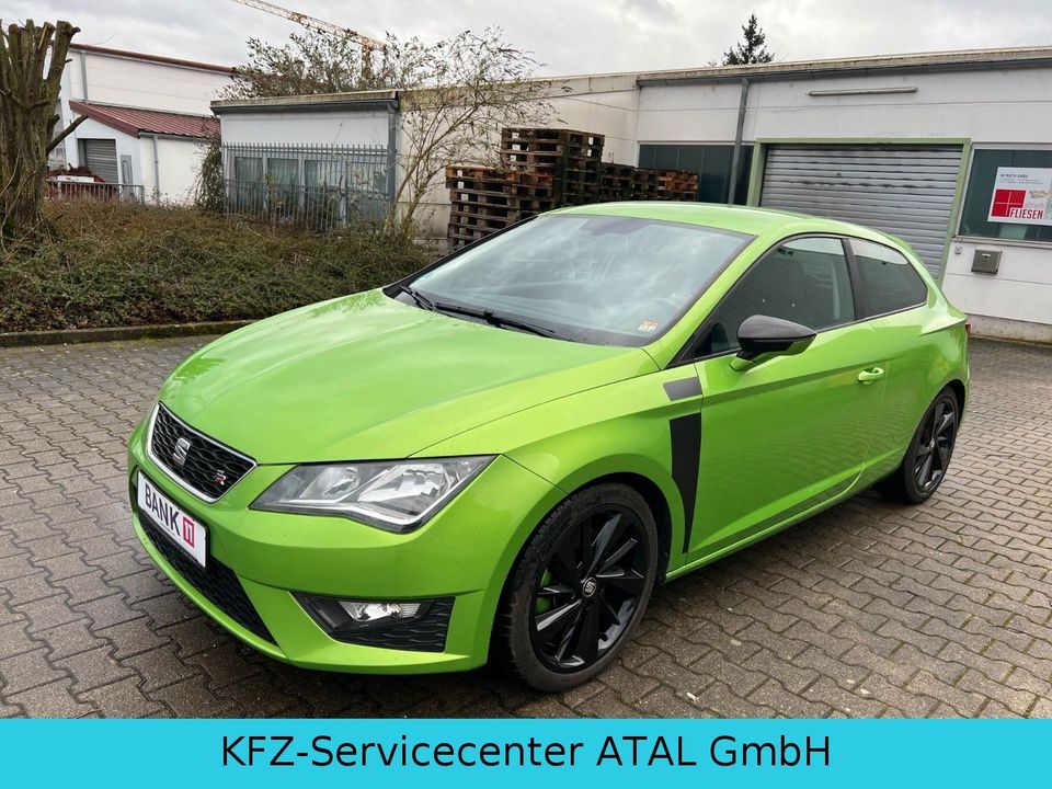 Seat Leon SPORTCOUPE 1.8TFSI FR in Neuenstadt