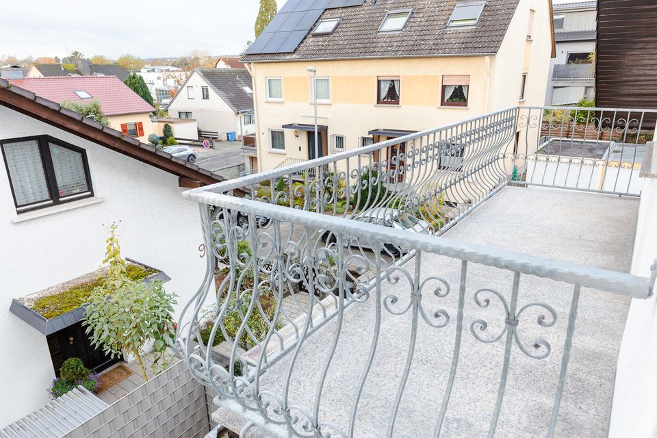 Kriftel: Gemütliche 3 Zimmer-Wohnung mit Balkon! in Kriftel