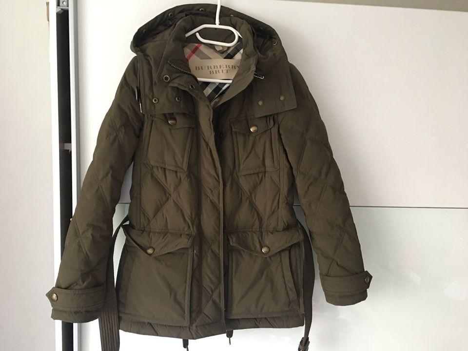 Burberry Brit Jacke khaki XS in Bergisch Gladbach