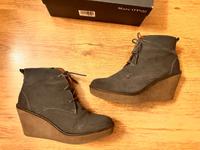 Marc o Polo Stiefelette 40 Wedges Keilabsatz Leder grau Berlin - Reinickendorf Vorschau