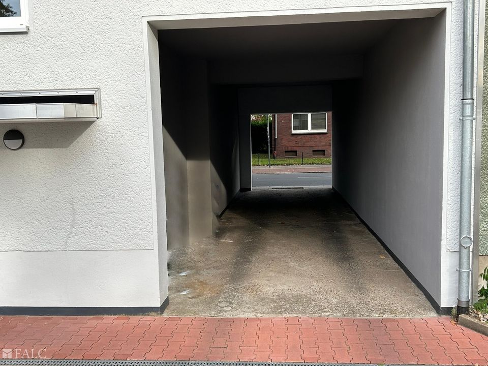 Außenstellenplatz mit brandneuer Wallbox in Oberhausen