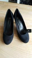 Pumps schwarz ungetragen, Gr. 37 Absatz 6 cm Berlin - Pankow Vorschau