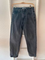 Graue Jeans von fsbn (Gr. 26/30) Nordrhein-Westfalen - Stolberg (Rhld) Vorschau