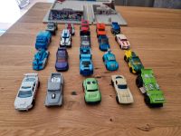 20 Hot Wheels Autos Fahrzeuge und Hot Wheels Rampe Bremen - Osterholz Vorschau