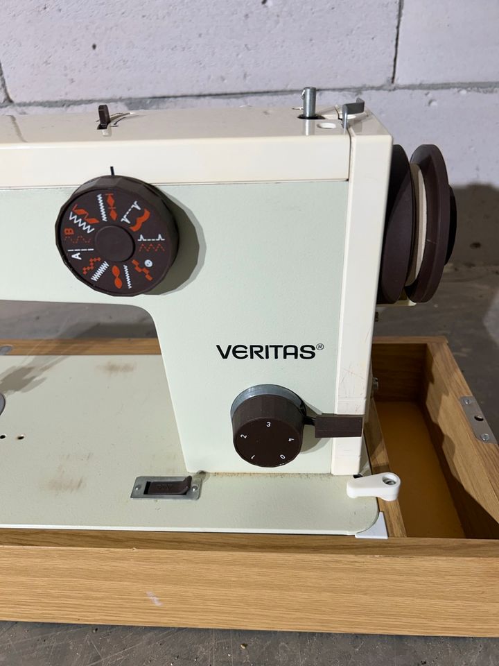Veritas Tur 2 Nähmaschine, Koffer Nähmaschine, Vintage in Strahwalde