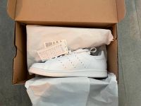 Stan Smith - Adidas - neu mit Etikett - S75104 US 7 UK 6,5 F40 Nordrhein-Westfalen - Baesweiler Vorschau