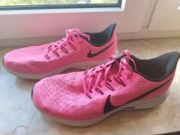 Nike Pegasus 36 Laufschuh pink weiss Gr. 44 Kr. München - Taufkirchen Vorschau