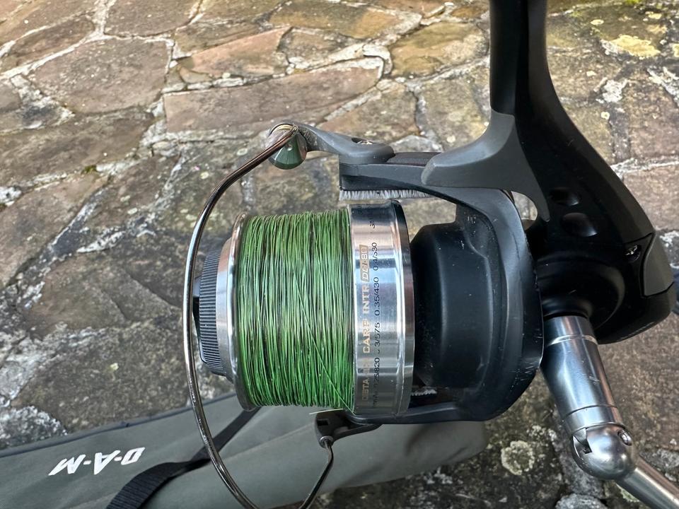 Karpfen Komplettset Ruten Angel Rolle Rod Pod Tasche Fox Greys in Bad Ems