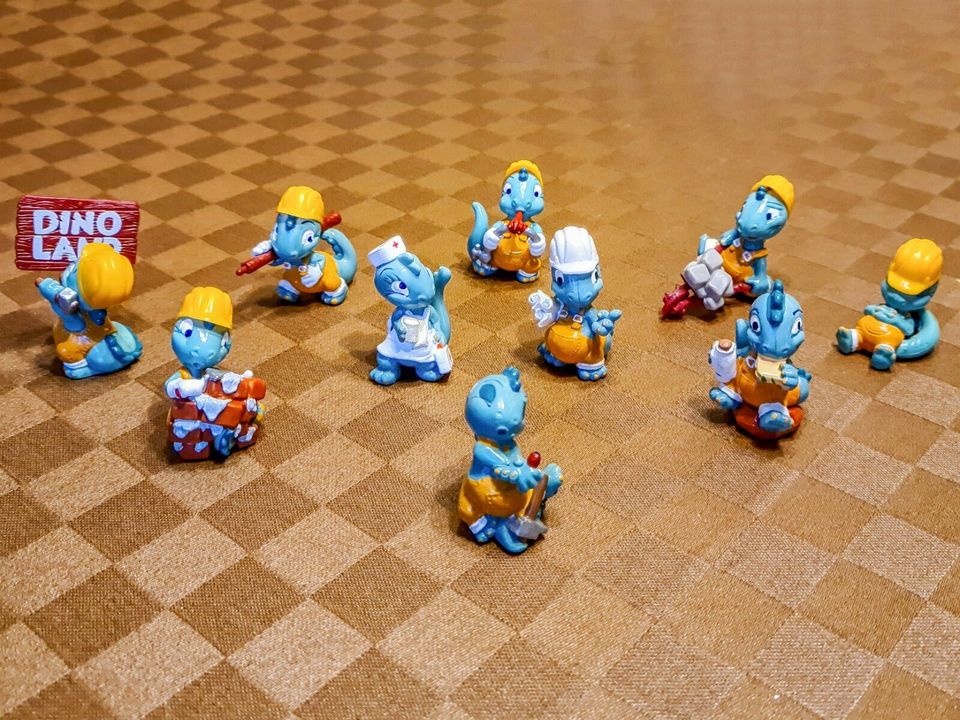 Ü-Ei Hartplastik Figuren Komplettsätze 1993 - 1997 ab 7,- € in Markdorf