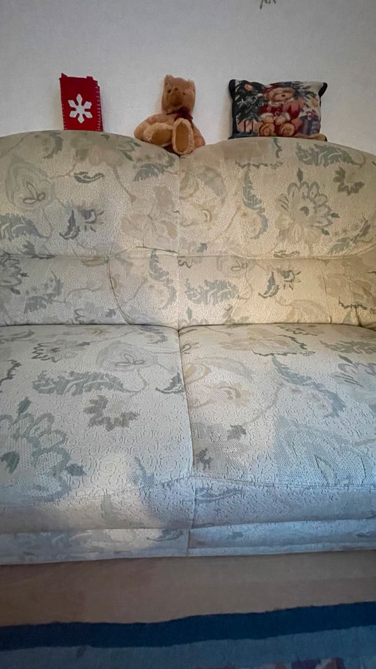 Couch Sofa nostalgisch Zweisitzer Dreiersitzer Sitzgarnitur in Stuttgart