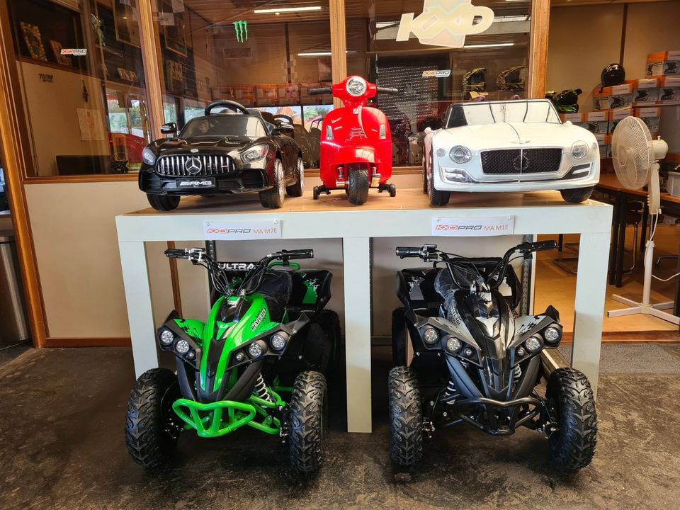 17 JAHR ERFAHRUNG SUPER PREISE €€ IMMER GESCHENKEN. DIRTBIKE POCKETBIKE POCKETQUAD KINDERQUAD BUGGY MOTORRAD ELEKTROQUAD ELEKTROFAHRAD HOVERBOARD DRIFTTRIKE ELEKTROSCOOTER UND MEHR ! in Südlohn